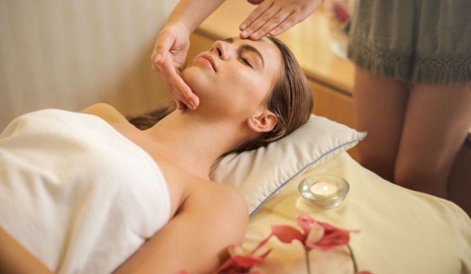 CARTE CADEAU MASSAGE ENTRE CORPS ET SENS 